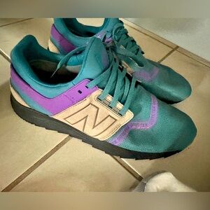 NEW BALANCE 247 GORE-TEX VIOLET PURPLE TEAL BLACK BROWN
SZ 12